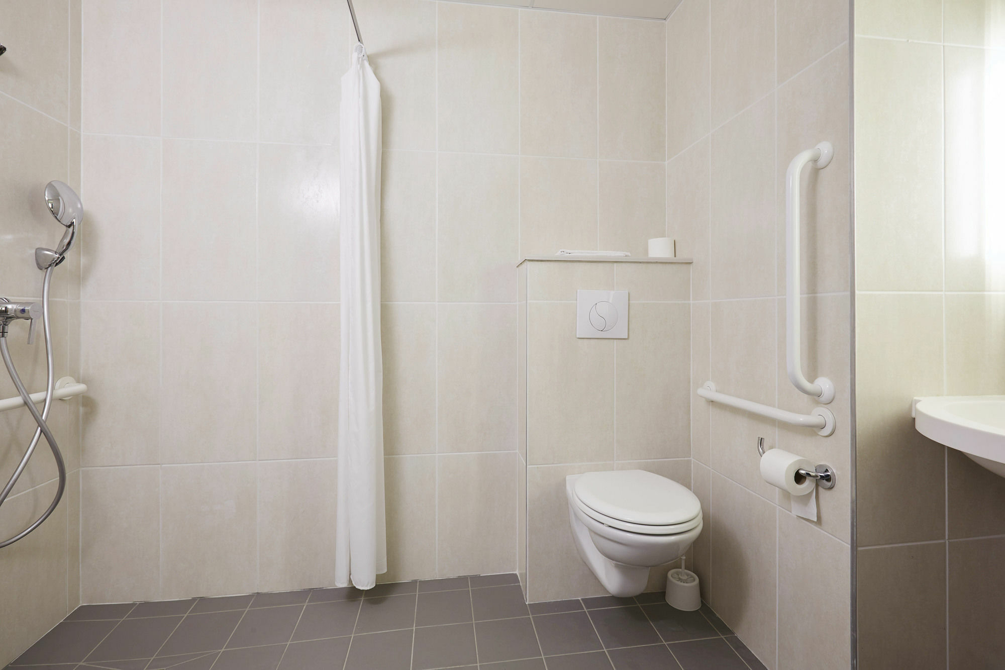 Hotel - échangeur A7 A9 Orange (Vaucluse)