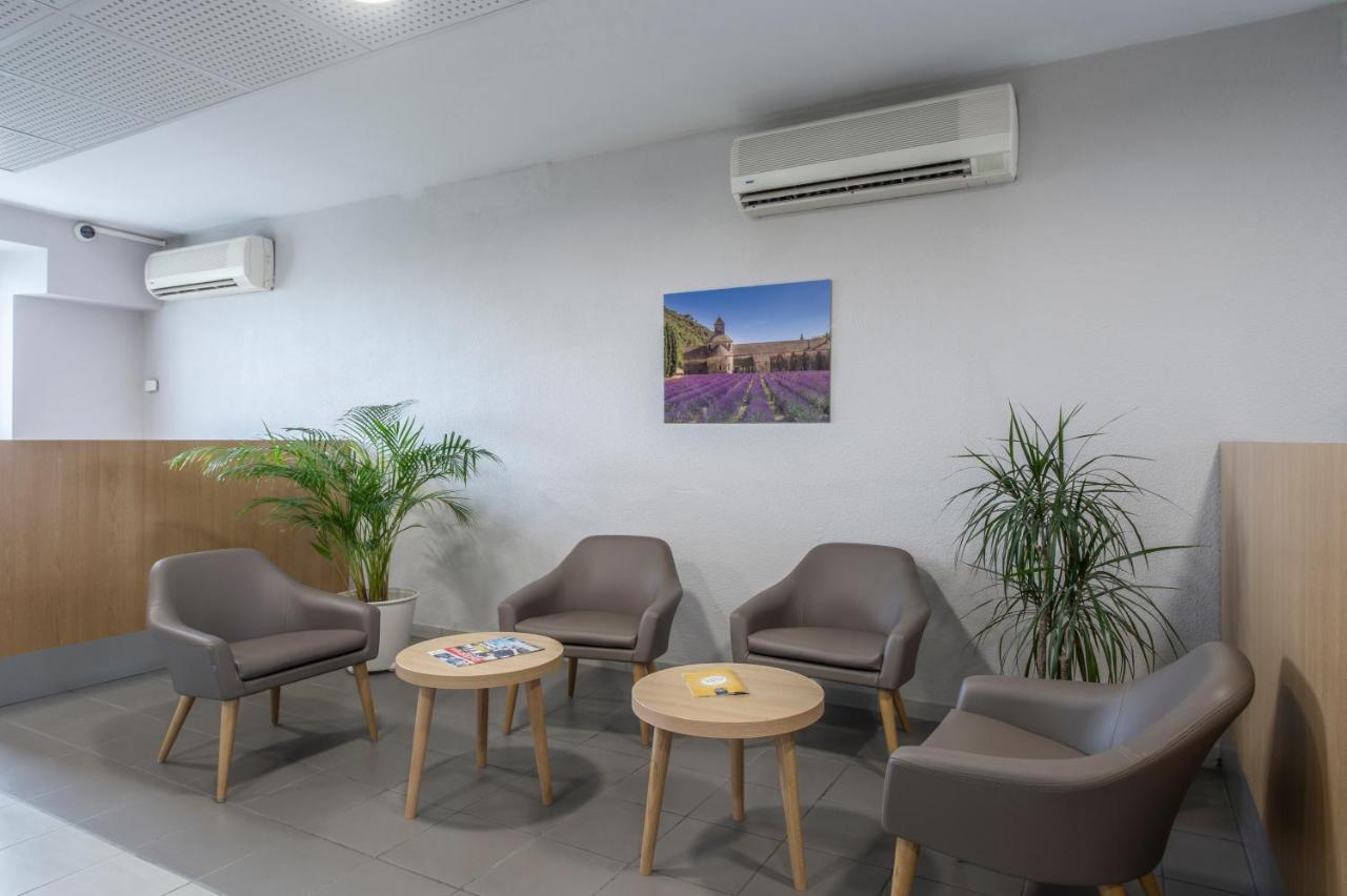 Hotel - échangeur A7 A9 Orange (Vaucluse)