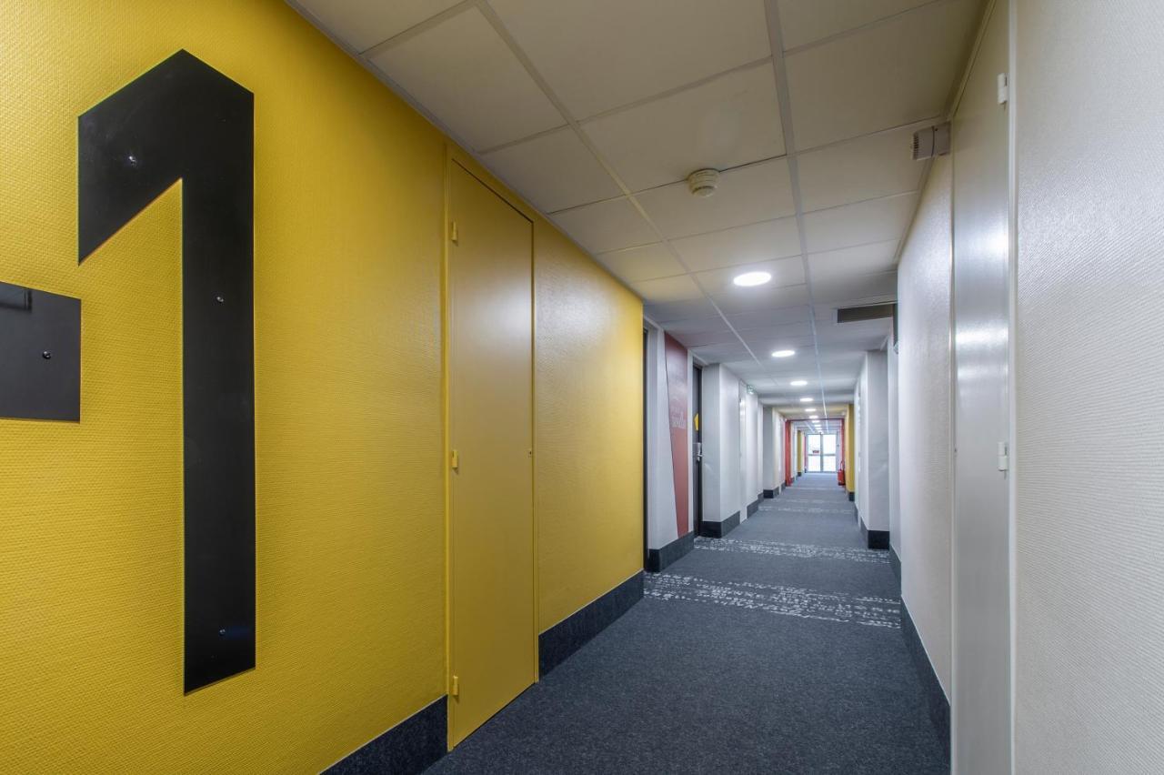 Hotel - échangeur A7 A9 3*