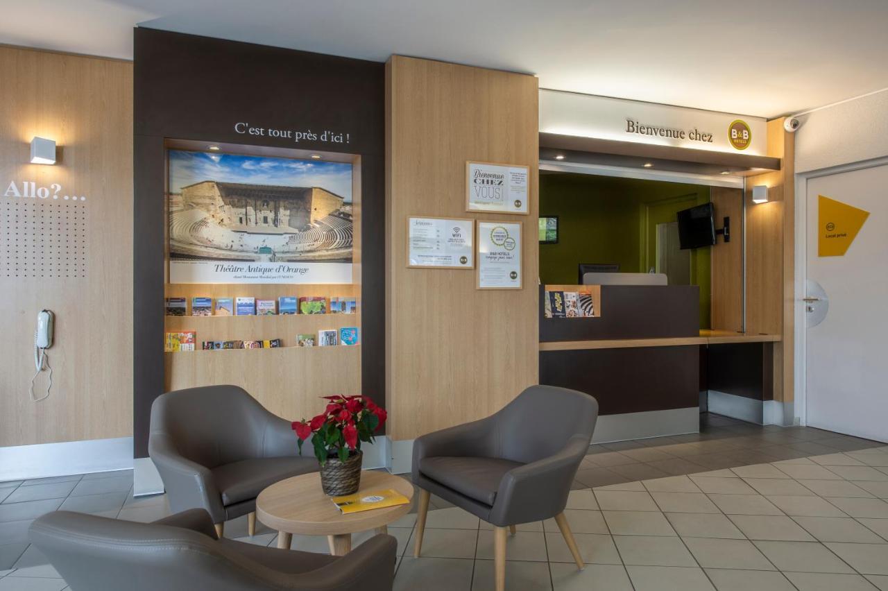 - échangeur A7 A9 Hotel